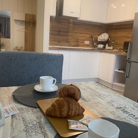 Квартал Apartment Khmel'nyts'kyy Ngoại thất bức ảnh